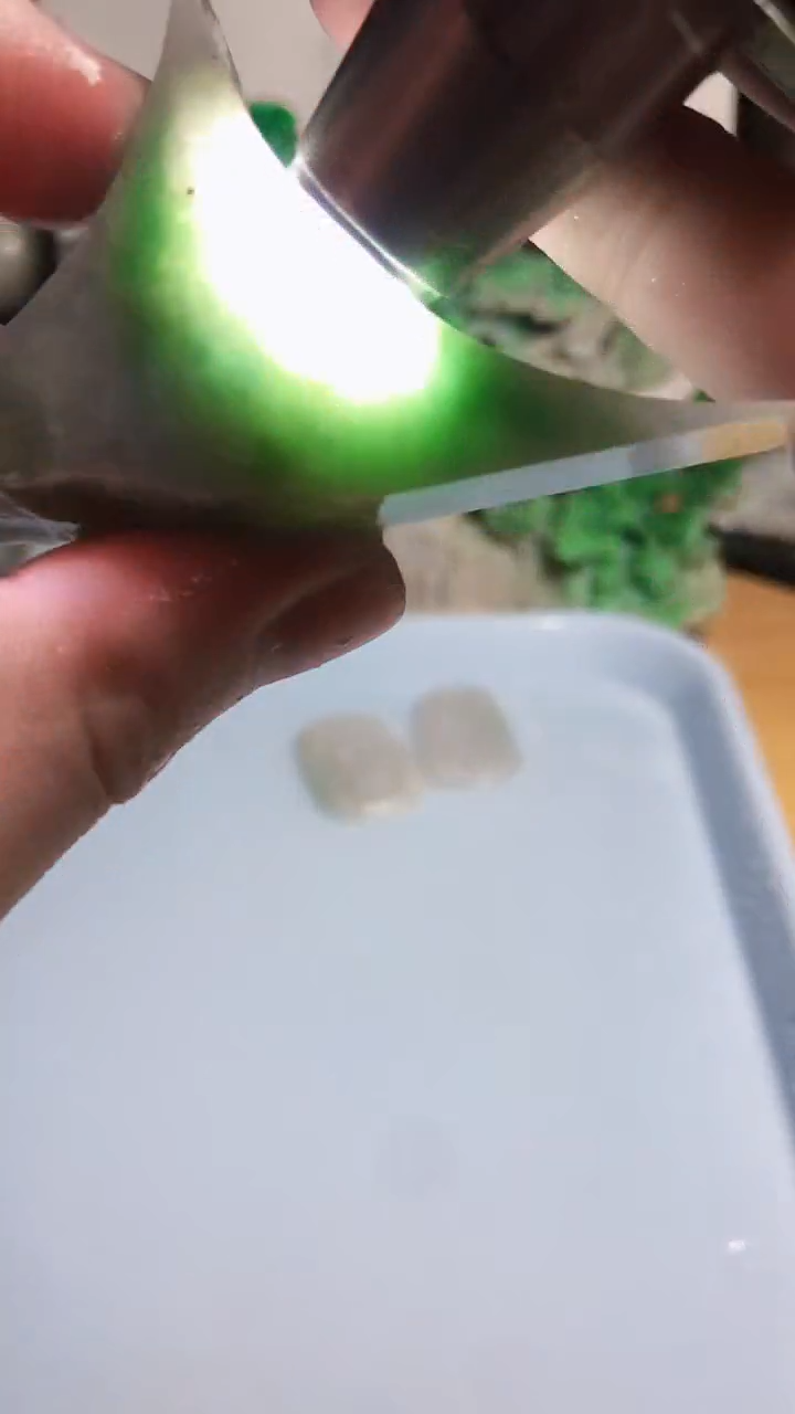 翡翠未镶嵌颈饰天然A货翡翠