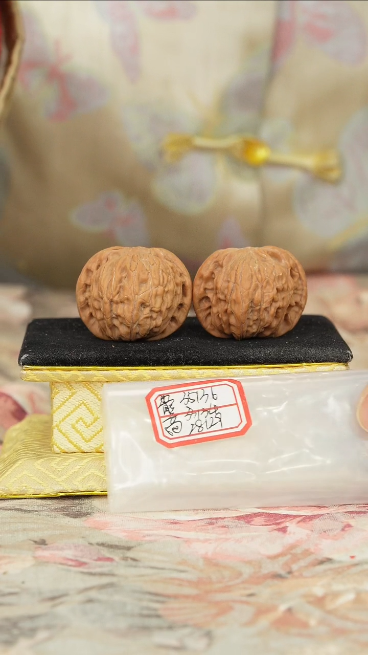 【闪购商品】文玩核桃把件磨盘