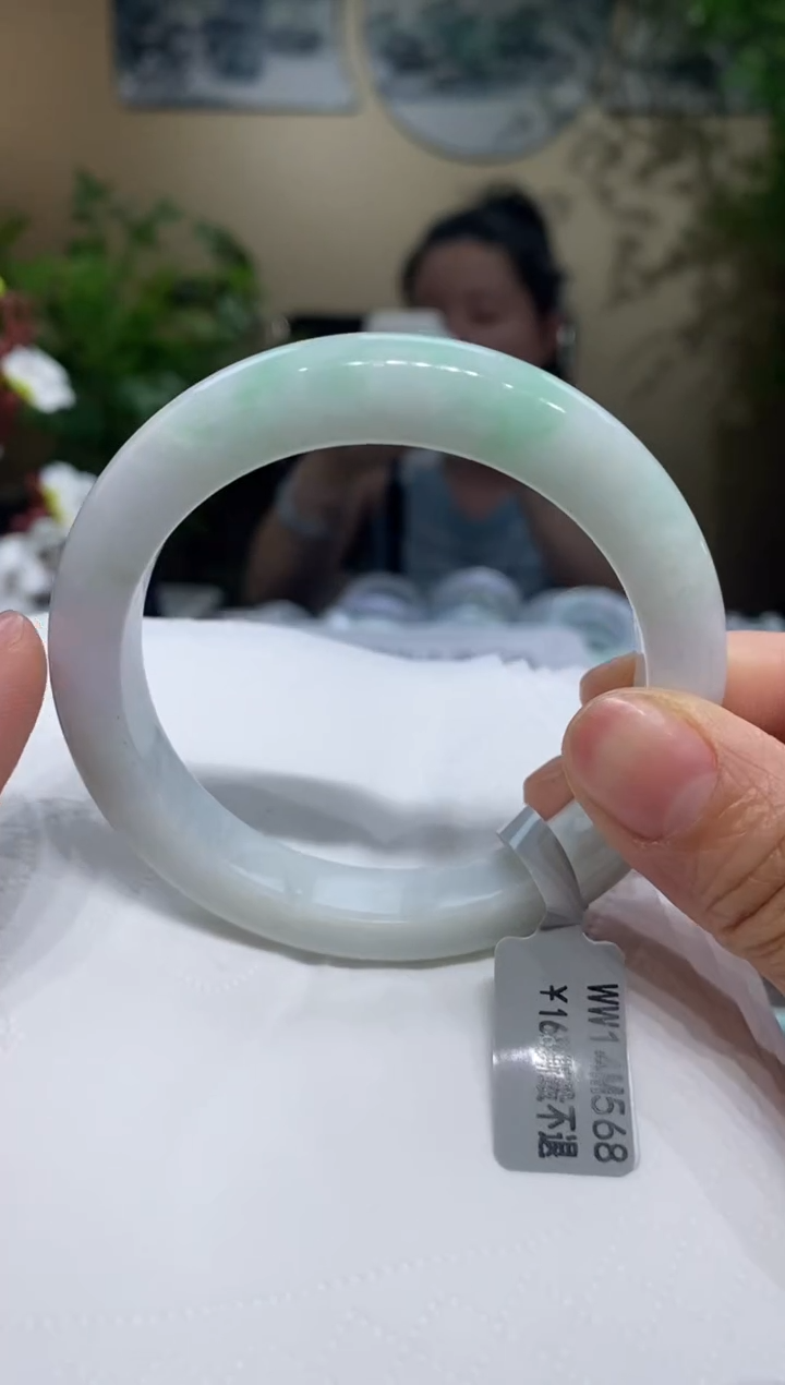 翡翠手镯未镶嵌翡翠56-57