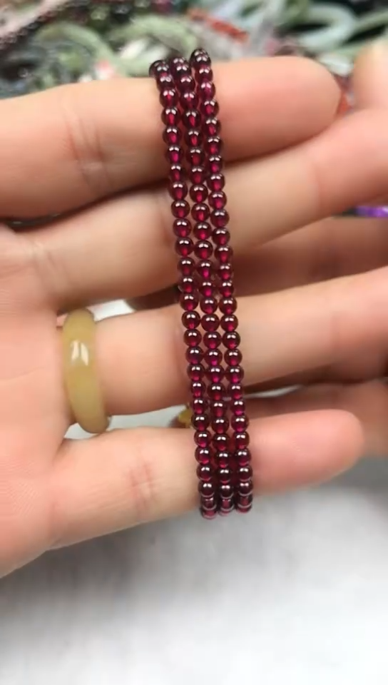 【闪购商品】石榴石手链未镶嵌【4MM】