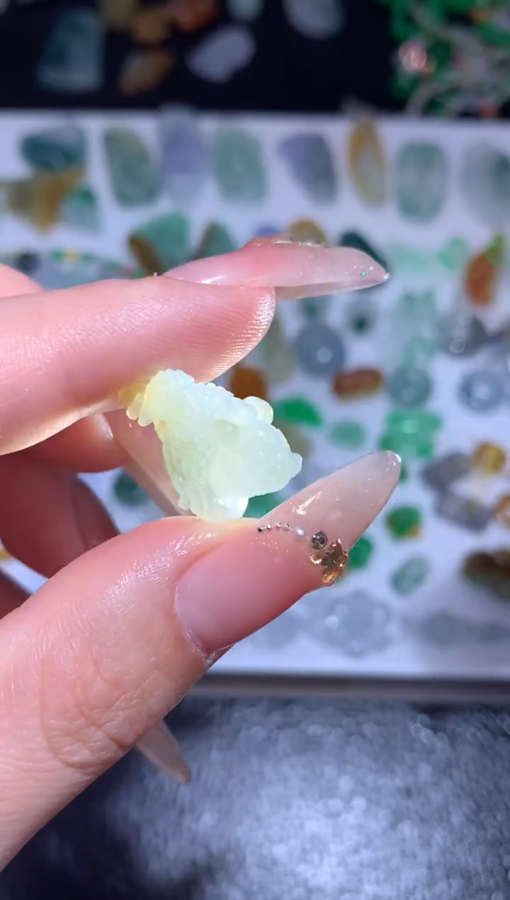 未镶嵌定制翡翠金蟾