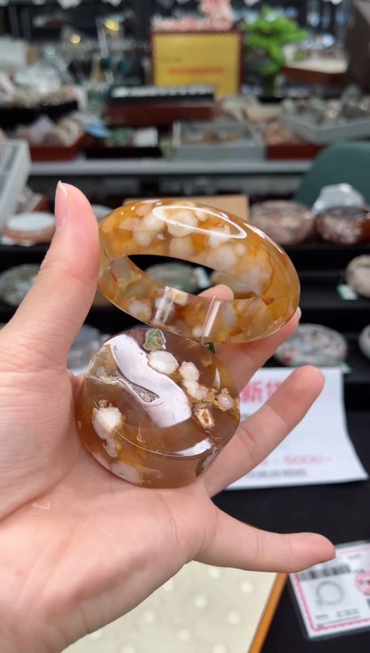 【闪购商品】石英质玉手镯未镶嵌58圈口（赠品镯心）S9156