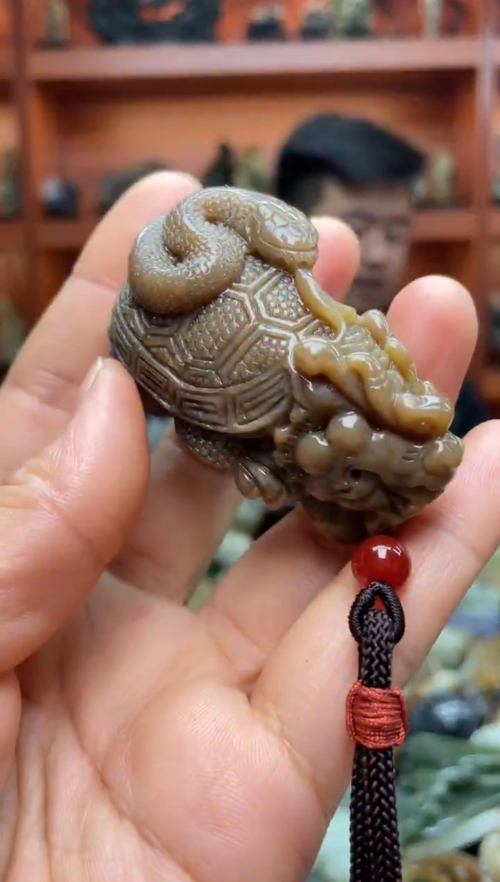 未镶嵌和田玉把件1