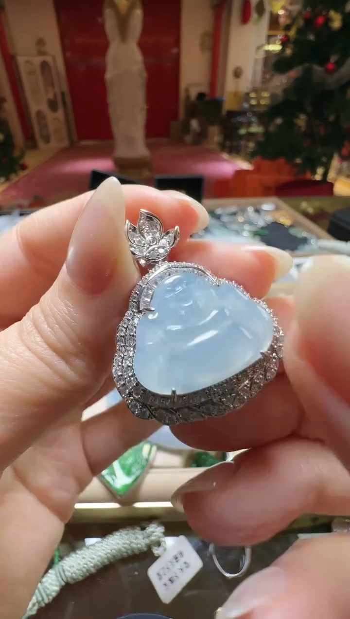 【闪购商品】翡翠吊坠(不含链)未镶嵌翡翠