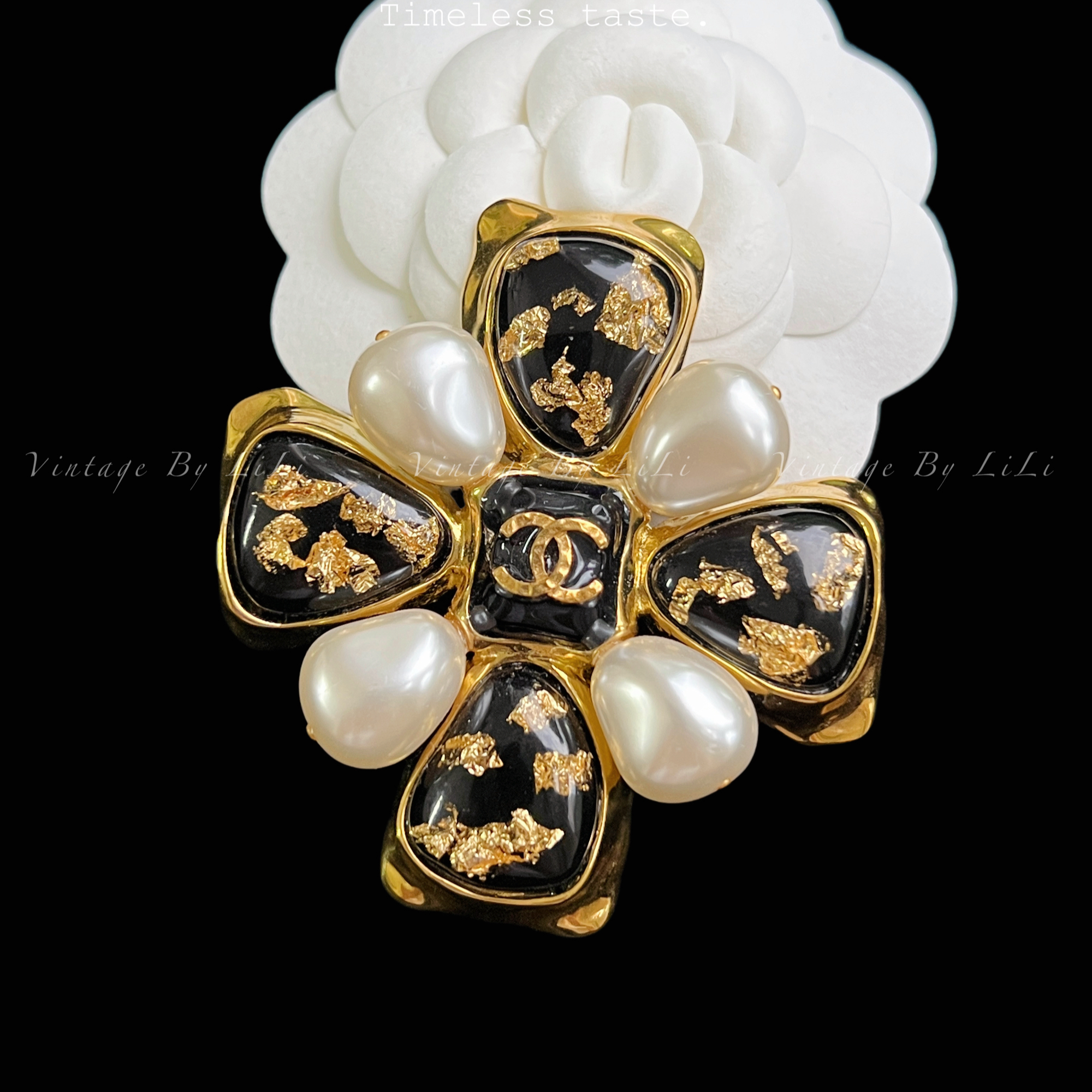 95新 Chanel/香奈儿 黑金金箔十字星芒珍珠胸针 23C走秀款