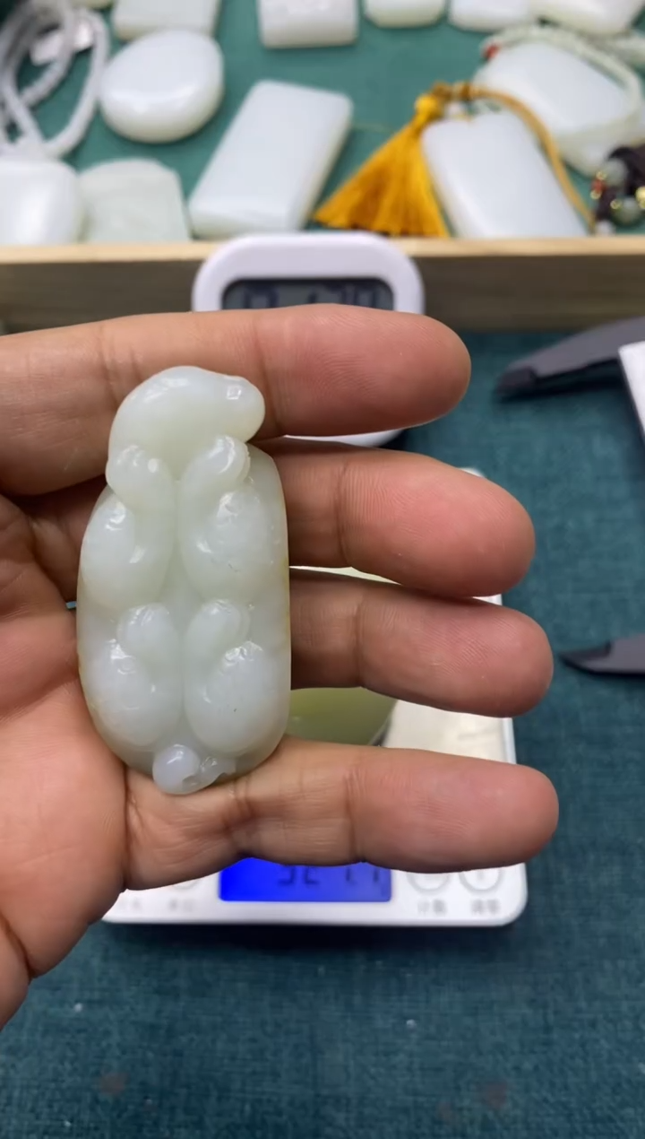 【闪购商品】定制和田玉定制挂件