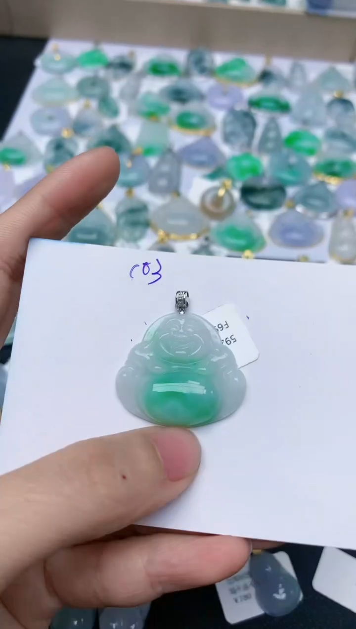 【闪购商品】翡翠颈饰18K金镶嵌天然翡翠A货    