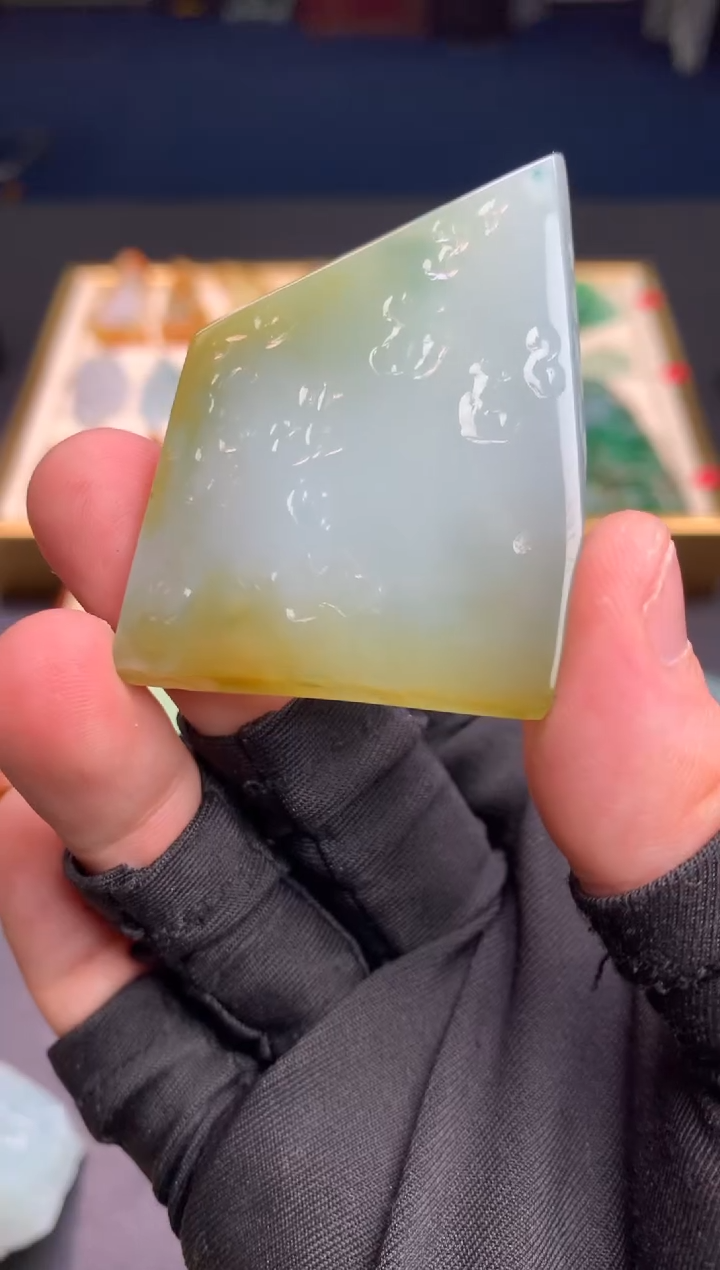 【闪购商品】定制翡翠未镶嵌             