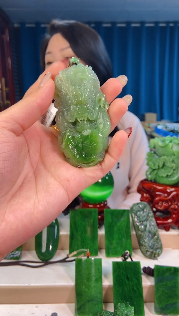 【闪购商品】和田玉挂件未镶嵌1