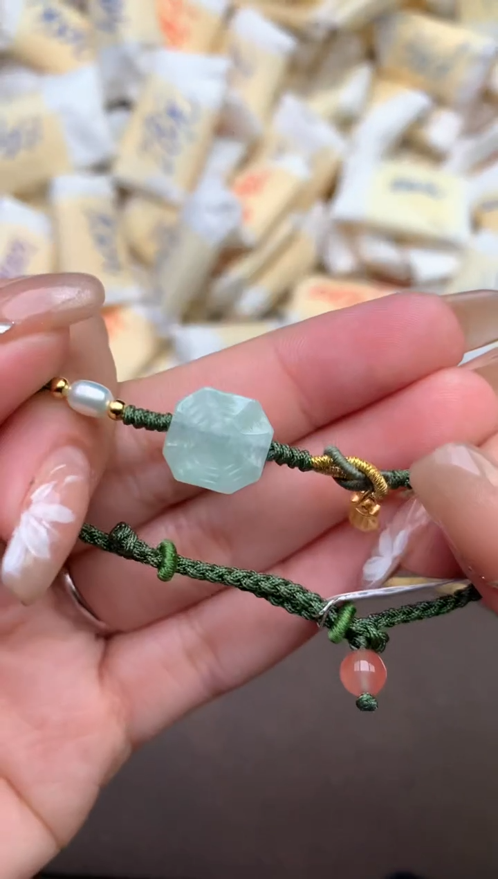 【闪购商品】翡翠手绳未镶嵌一