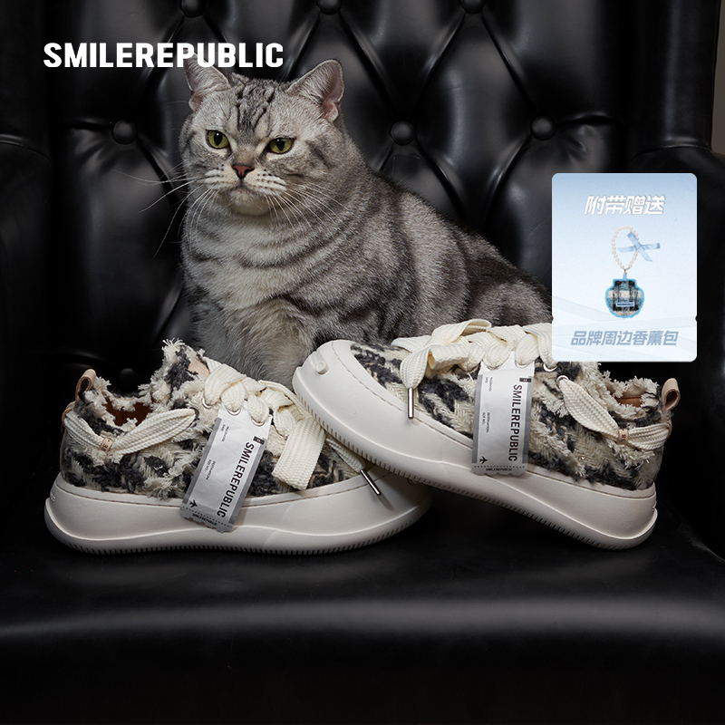 SMILEREPUBLIC原创起司猫黑白拼色人字粗纹开口笑高级感花呢板鞋