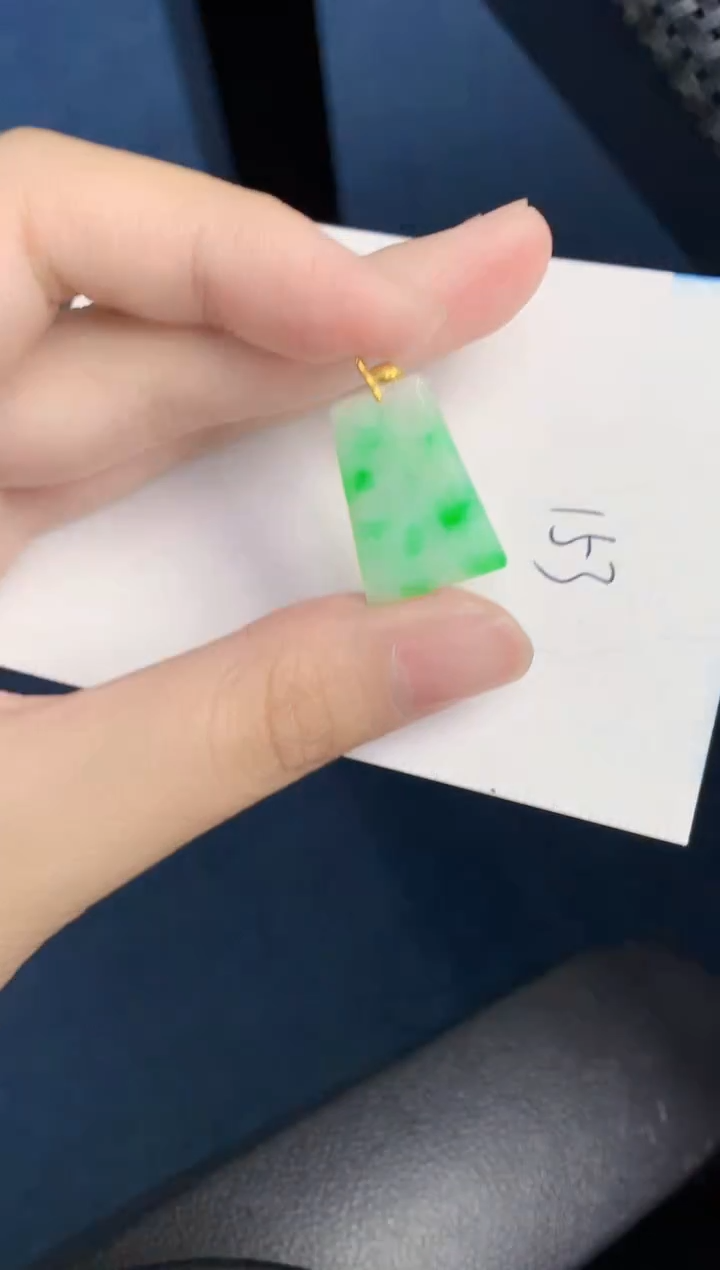 翡翠18K金镶嵌颈饰000000000