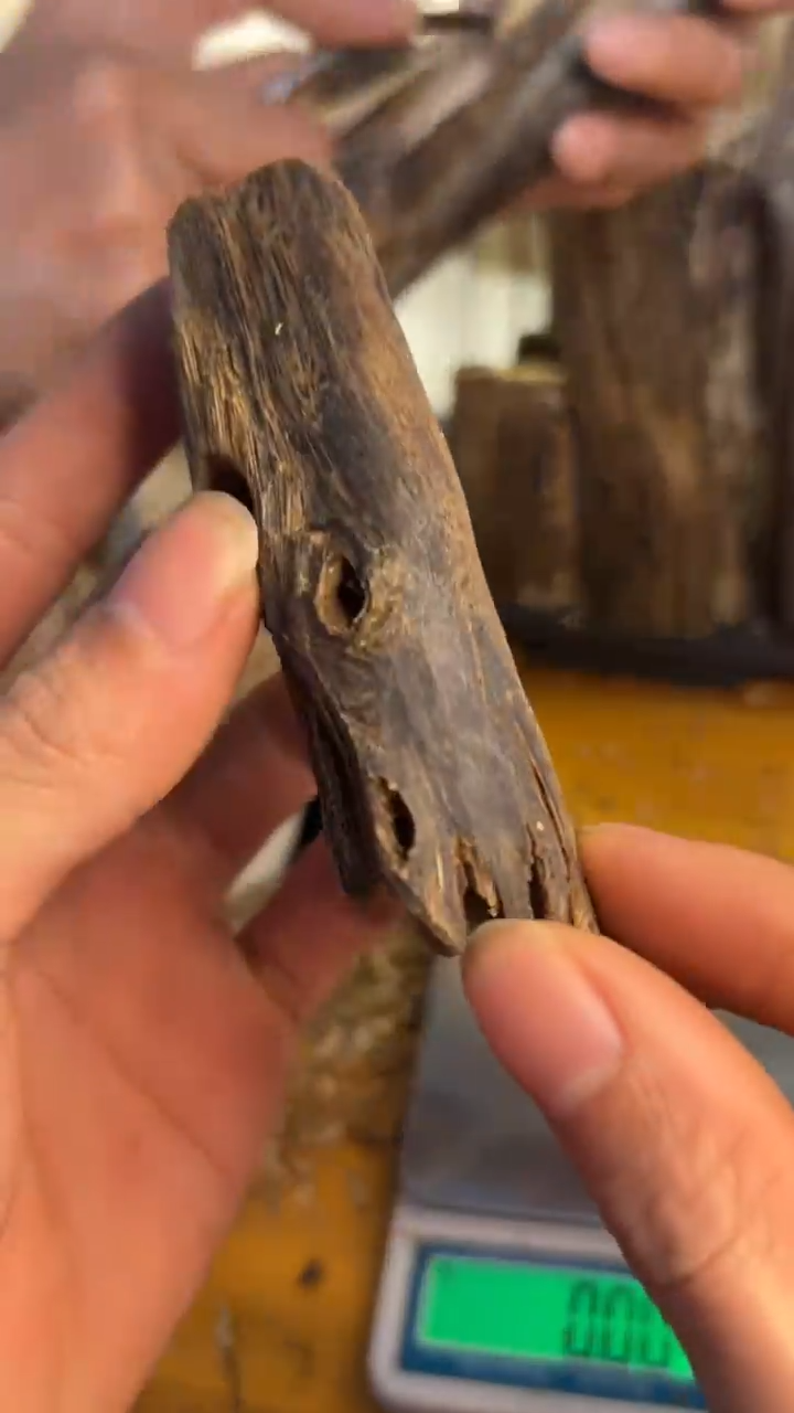 沉香沉香碎屑奇楠沉香14克