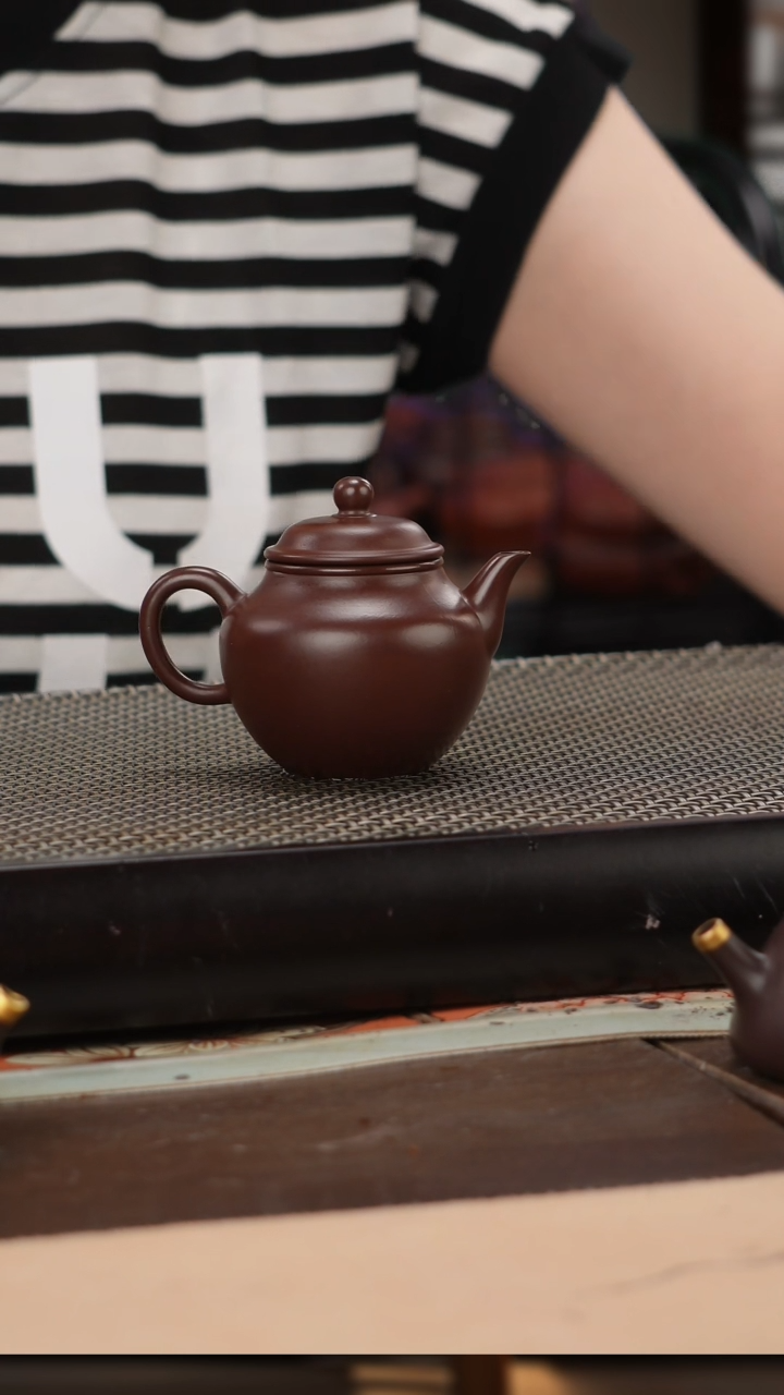 茶壶紫砂紫袍玉砂超精工秋水100cc