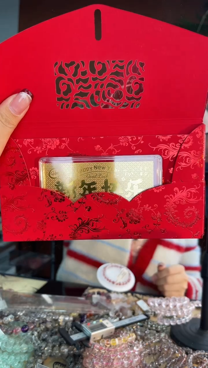 【闪购商品】水晶手串未镶嵌红包