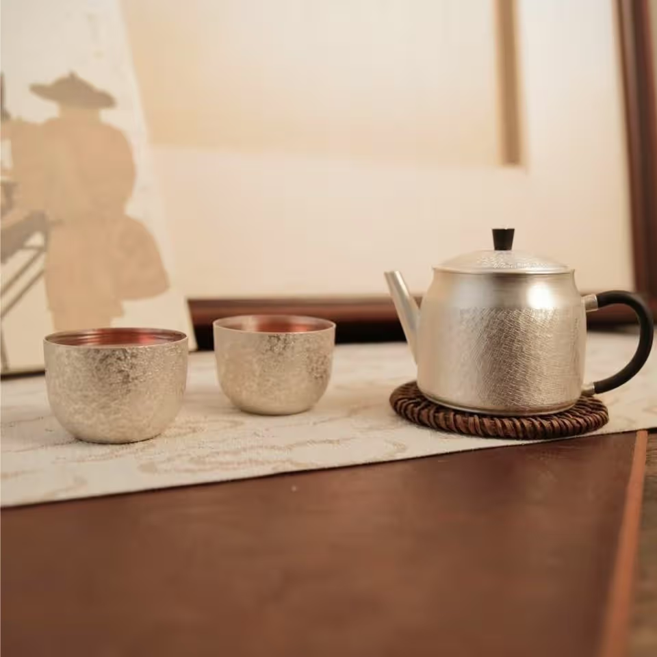 【大促】壶尔摩斯《布纹》套组一壶两杯 家用纯手工容量便携足银999