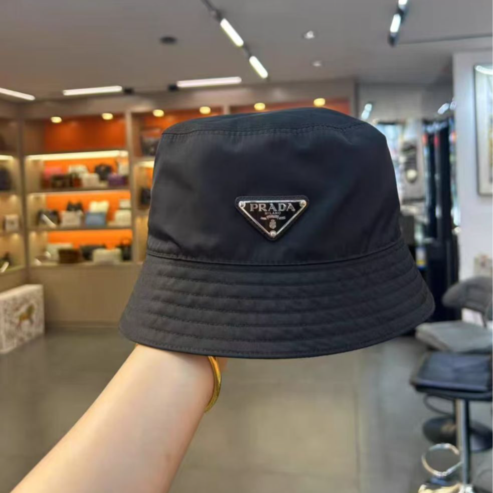 99新 Prada/普拉达 海囤Q/普拉达/帽子/M码/ze117674