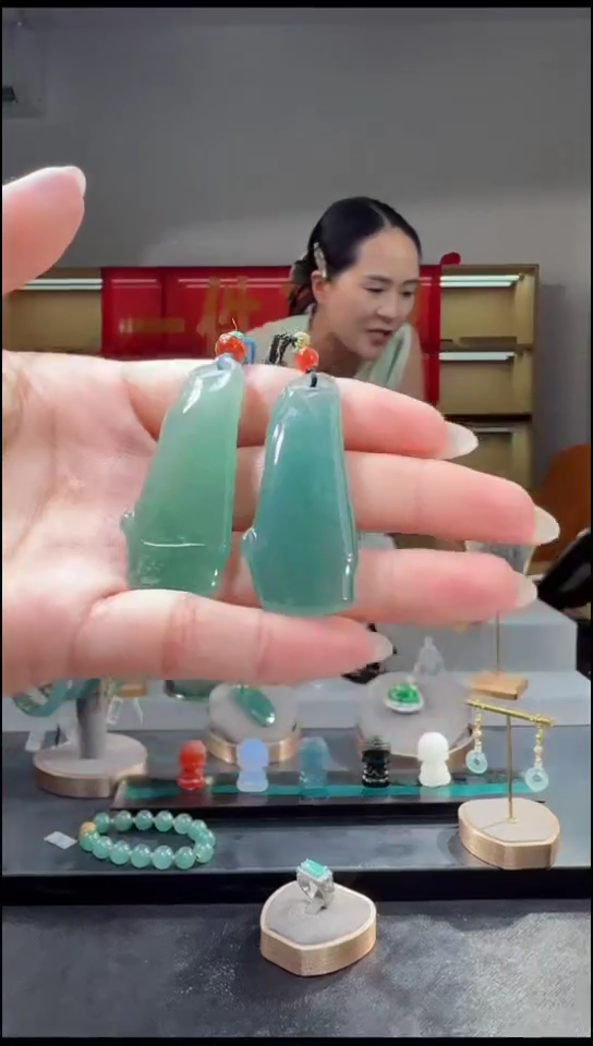 吊坠(不含链)未镶嵌翡翠竹节（多样性发其一）