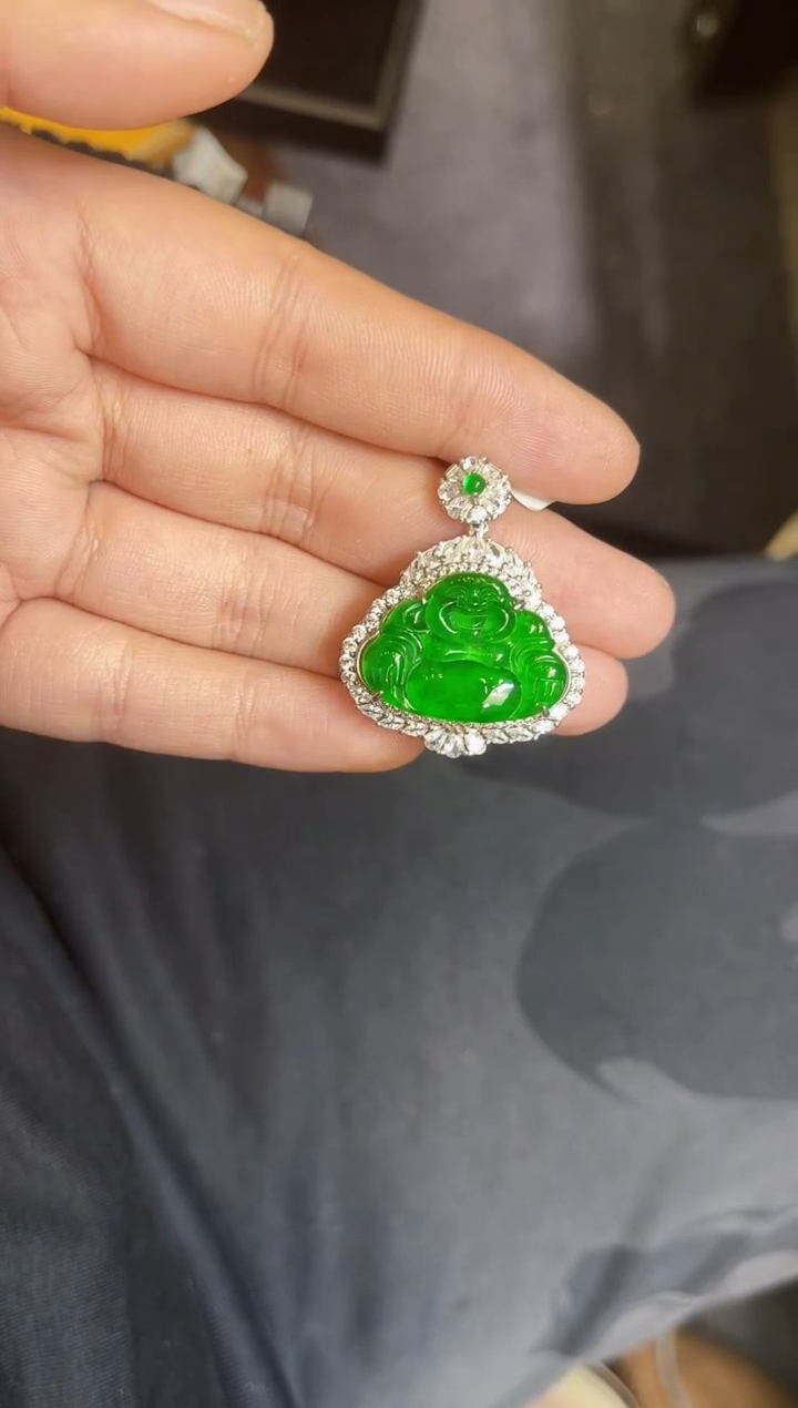 【闪购商品】翡翠颈饰银S925镶嵌佛公吊坠