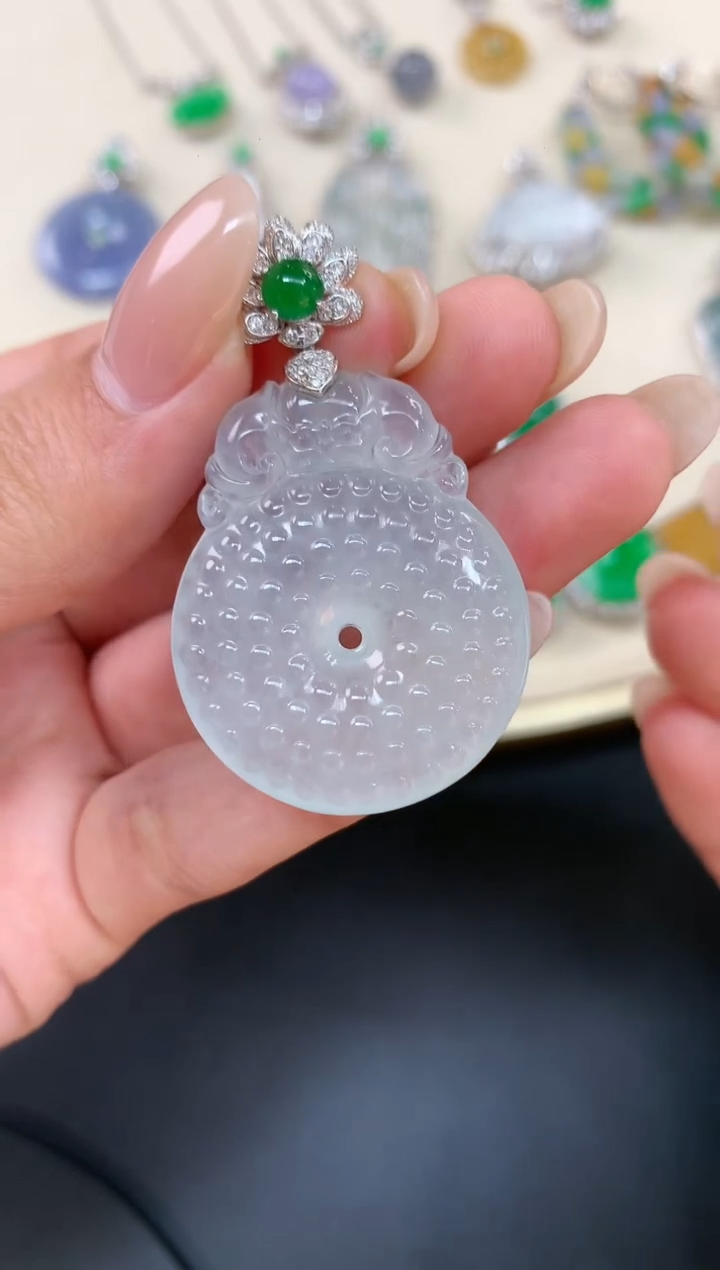 【闪购商品】翡翠吊坠(不含链)18K金镶嵌A813|16800