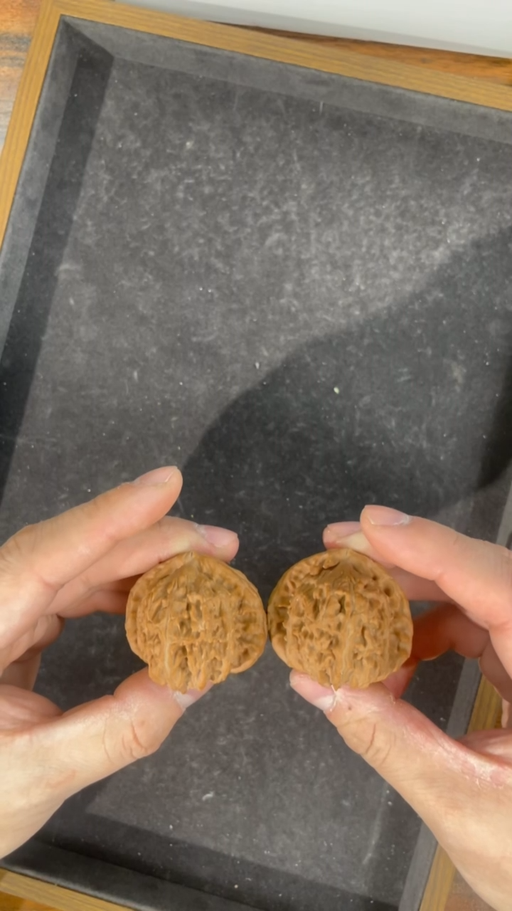 【闪购商品】文玩核桃把件42全品白狮子