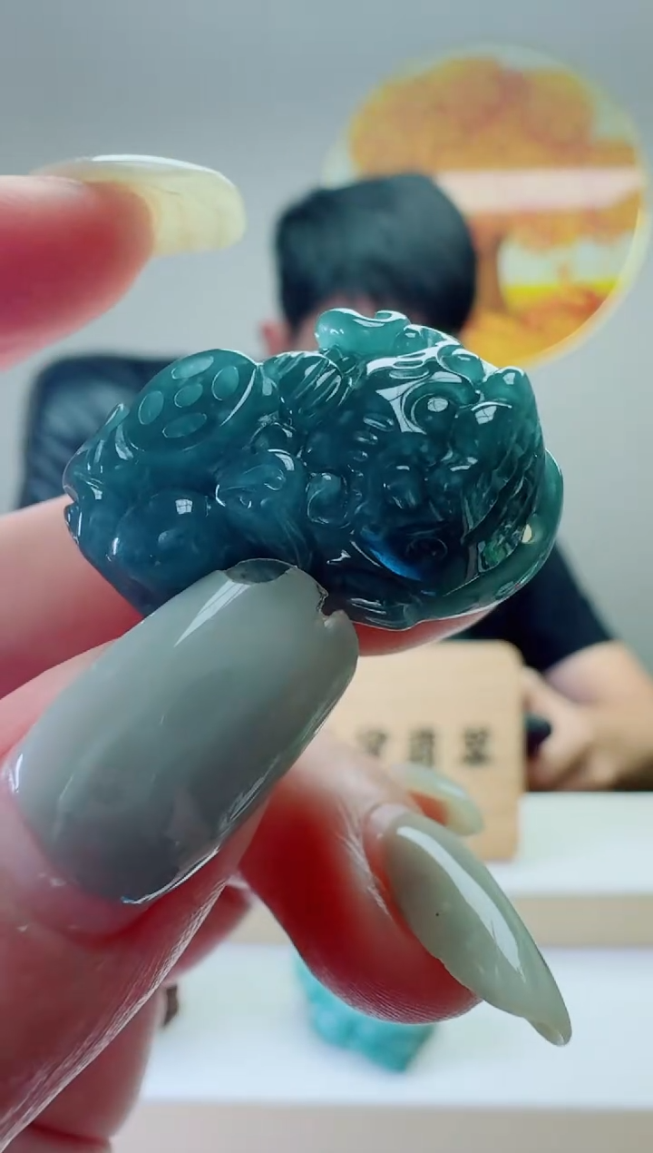 翡翠未镶嵌颈饰多样性随机发其一