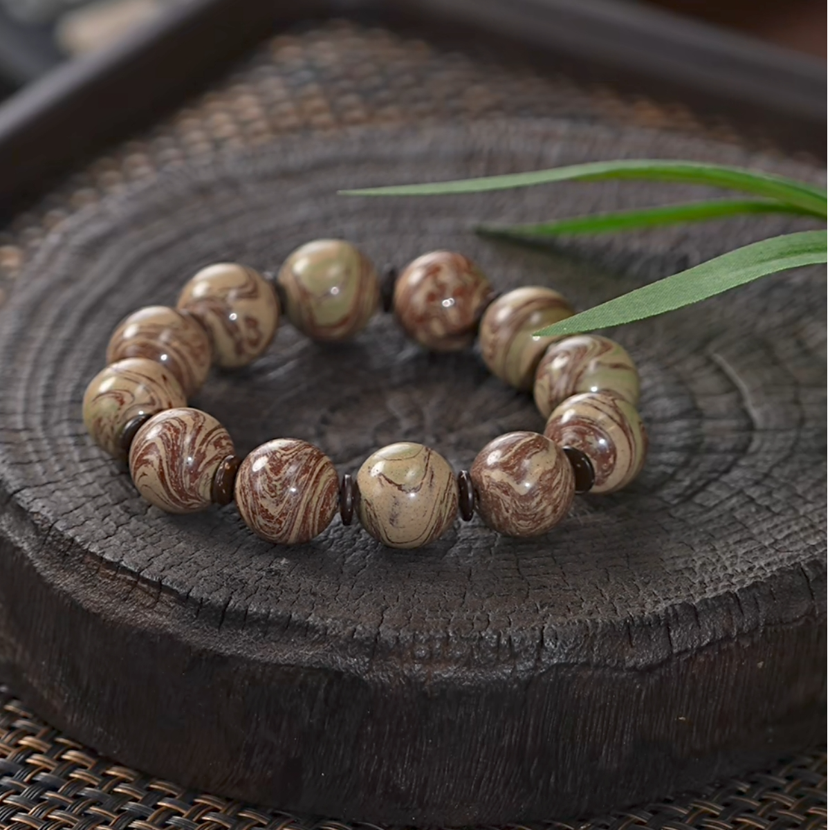 宜兴紫砂  手工创意紫砂文玩手串（白段绞泥）