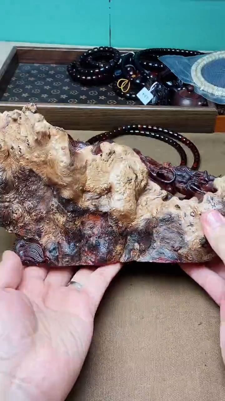 【闪购商品】檀香紫檀（小叶紫檀）瘤疤龙摆件