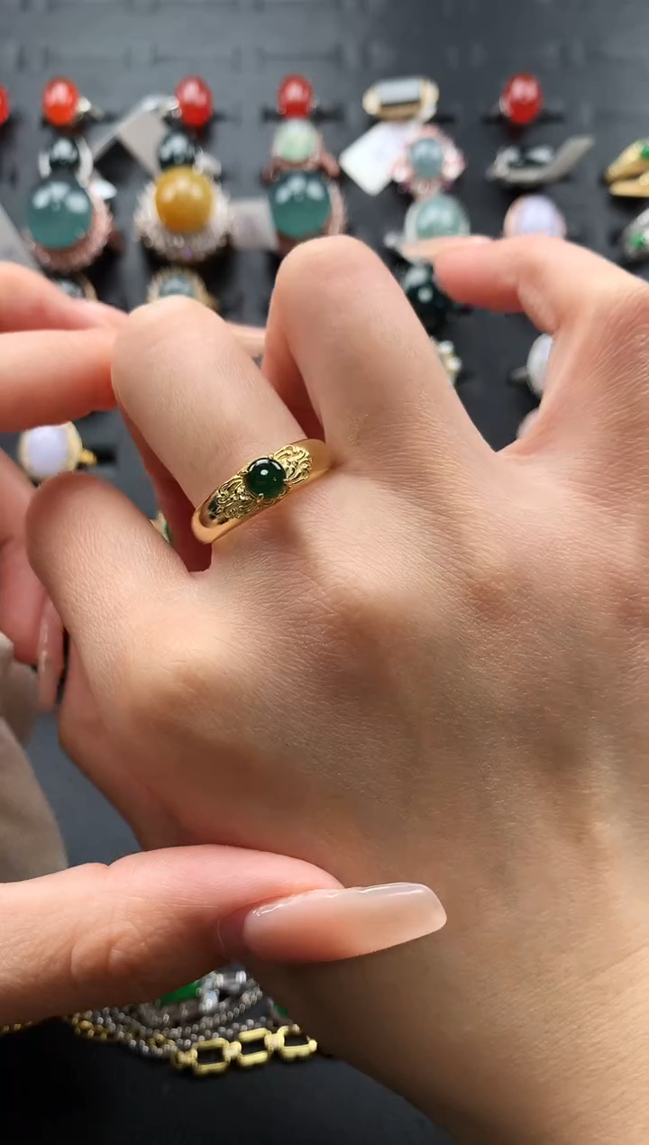 【闪购商品】翡翠戒指银S925镶嵌6474546547654