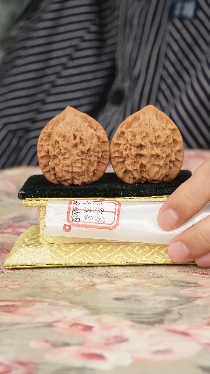 把件文玩核桃官帽