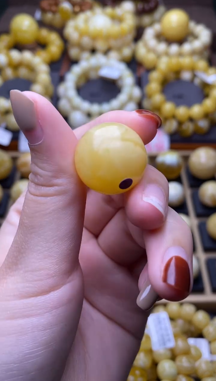 【闪购商品】琥珀裸石未镶嵌大小姐珠宝31