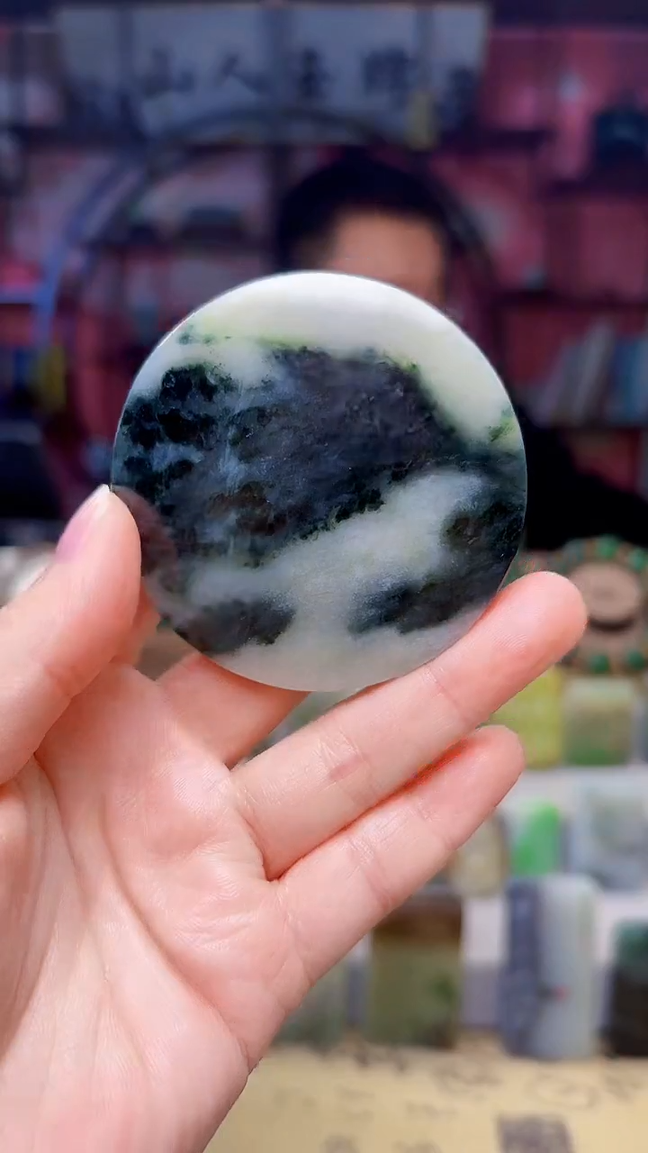 未镶嵌独山玉颈饰154