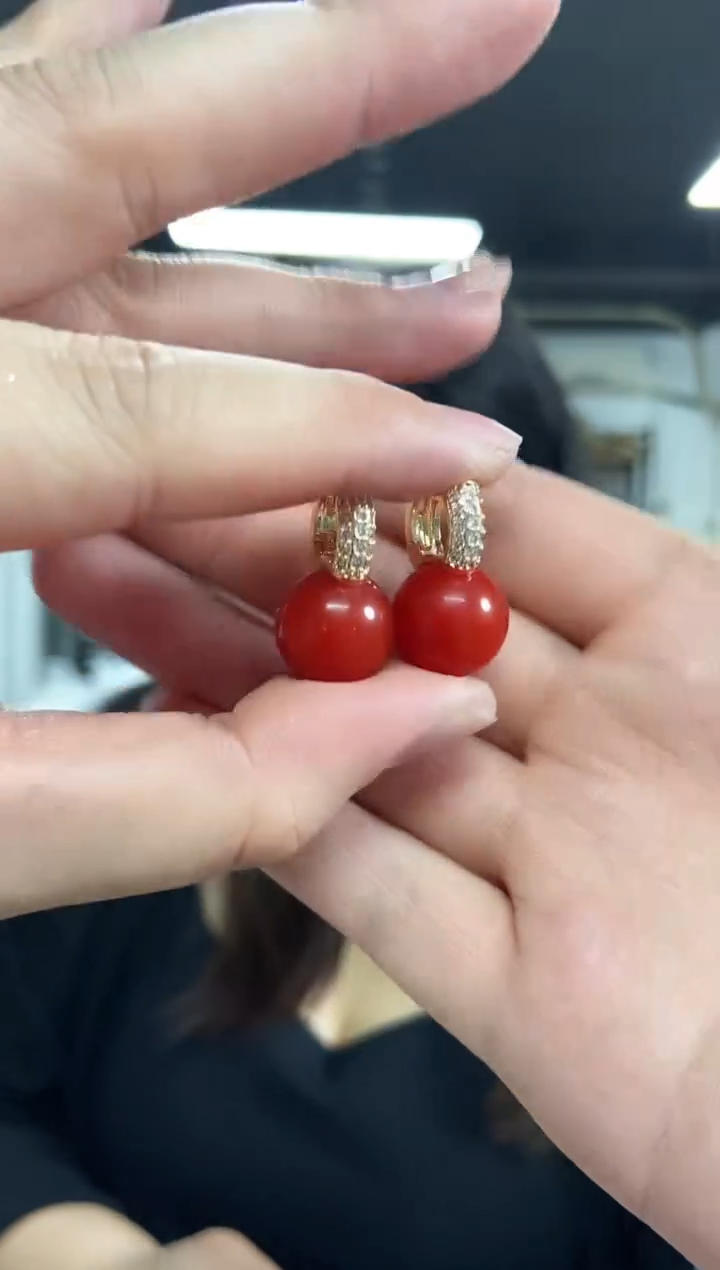 【闪购商品】南红玛瑙耳饰未镶嵌多样性发其一颜色微差