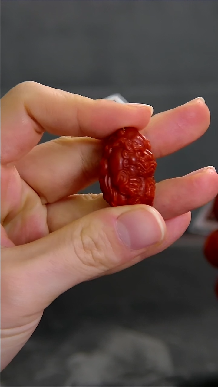 【闪购商品】南红玛瑙雕刻未镶嵌030DY00214产品一个