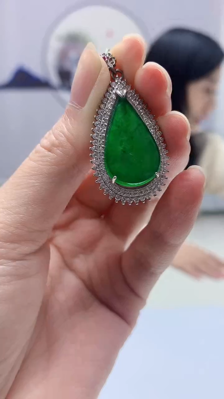 【闪购商品】定制翡翠未镶嵌4852zm-毛货挂件80