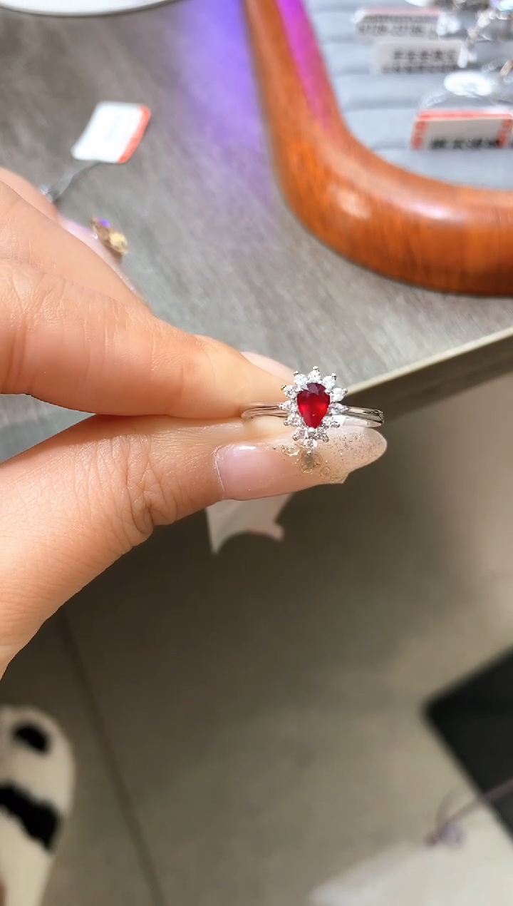 【闪购商品】红宝石戒指银S925镶嵌天然红宝石戒指