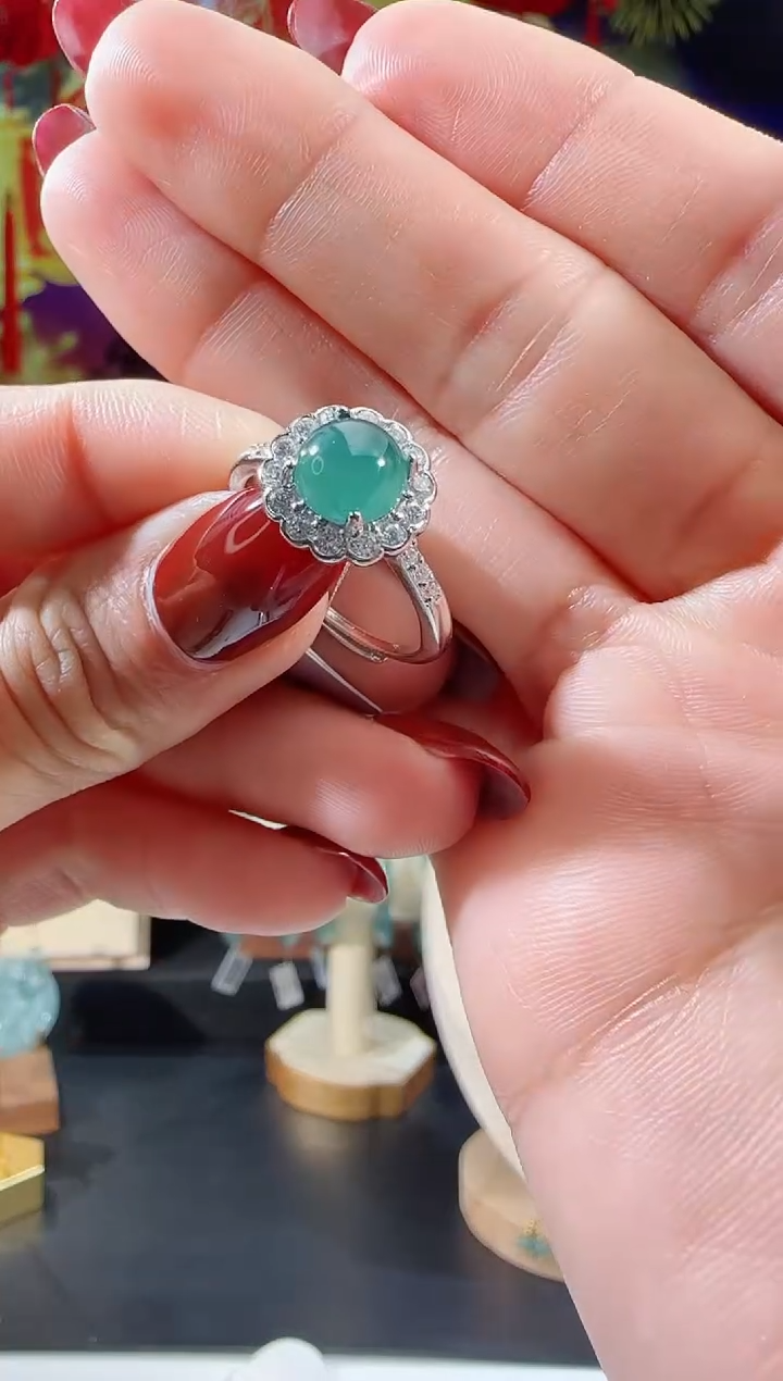 【闪购商品】翡翠吊坠(不含链)合金戒指多样性发一