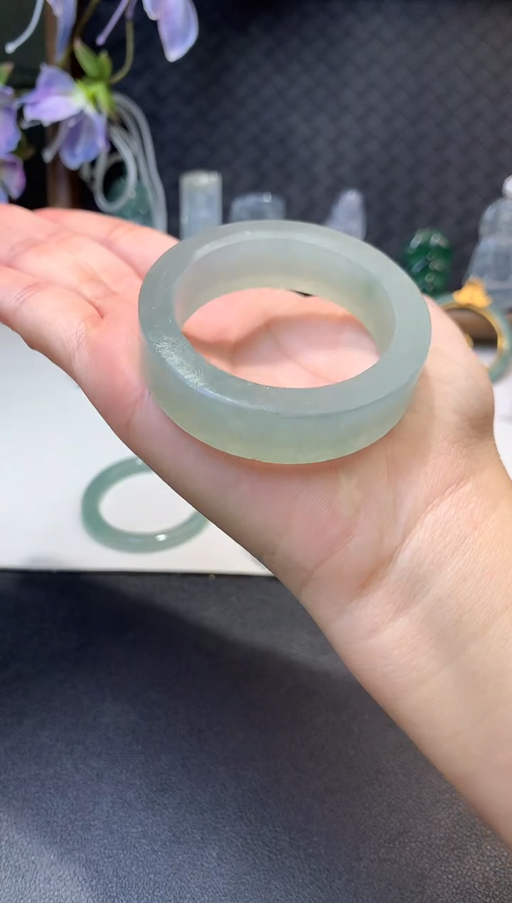 未镶嵌定制翡翠9***事毛货