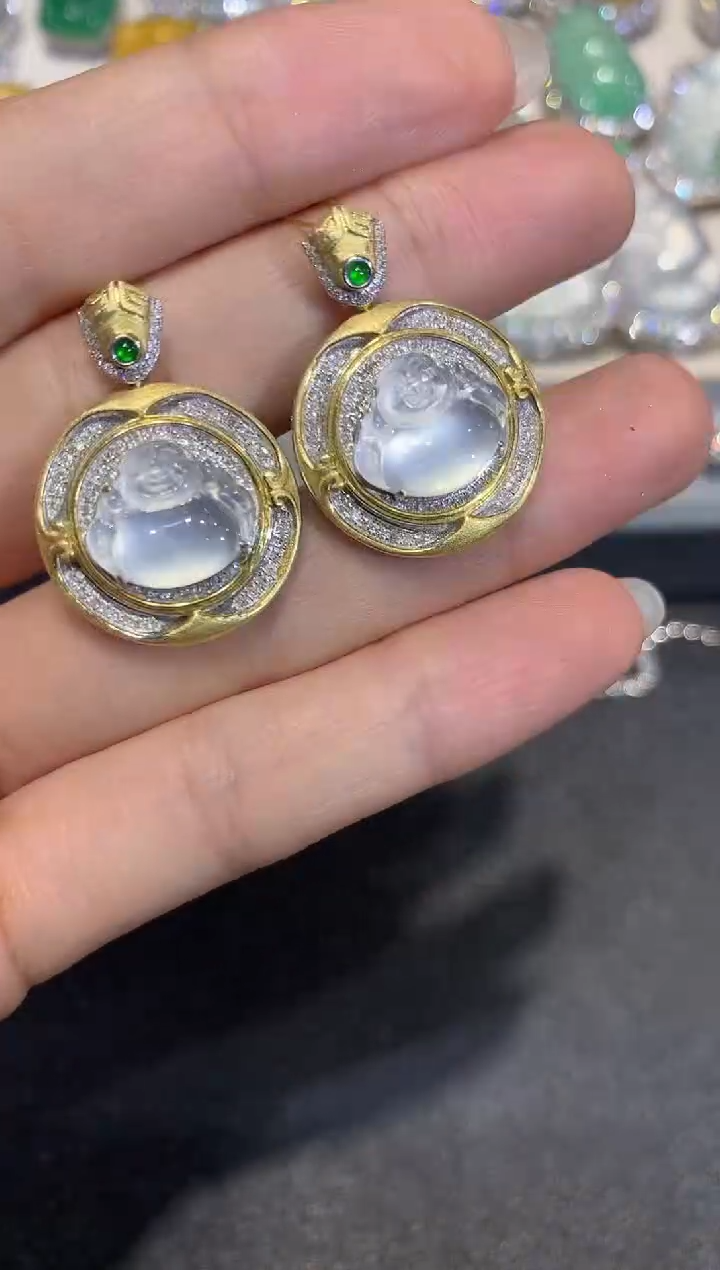【闪购商品】翡翠吊坠(不含链)18K金镶嵌q230多样性一件发货