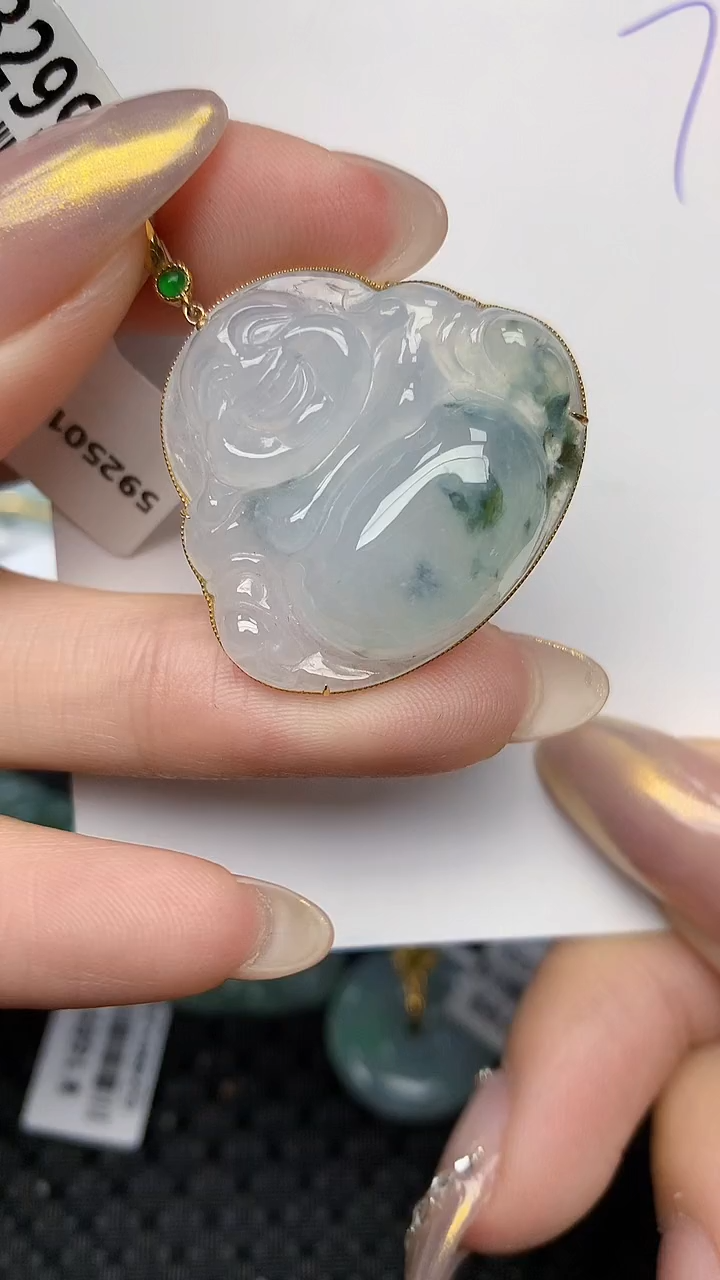 【闪购商品】翡翠颈饰18K金镶嵌天然翡翠a货