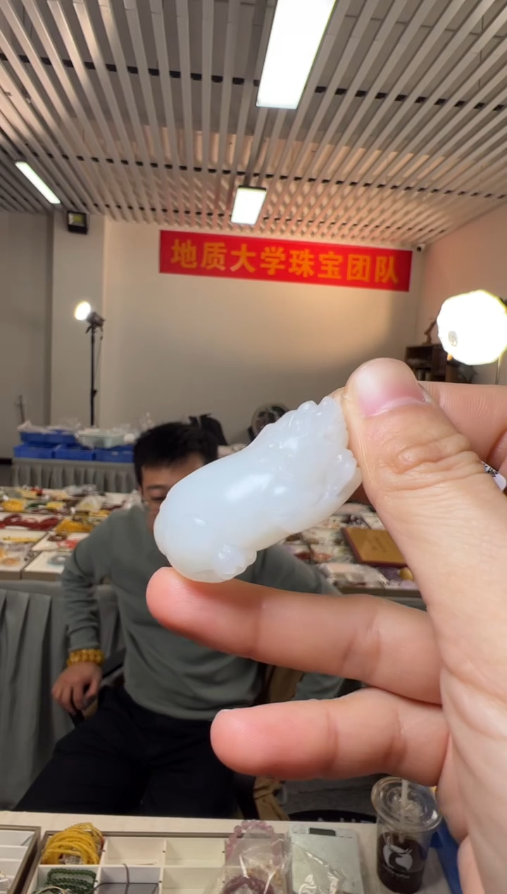 【闪购商品】和田玉颈饰未镶嵌白玉大貔貅约20*37mm