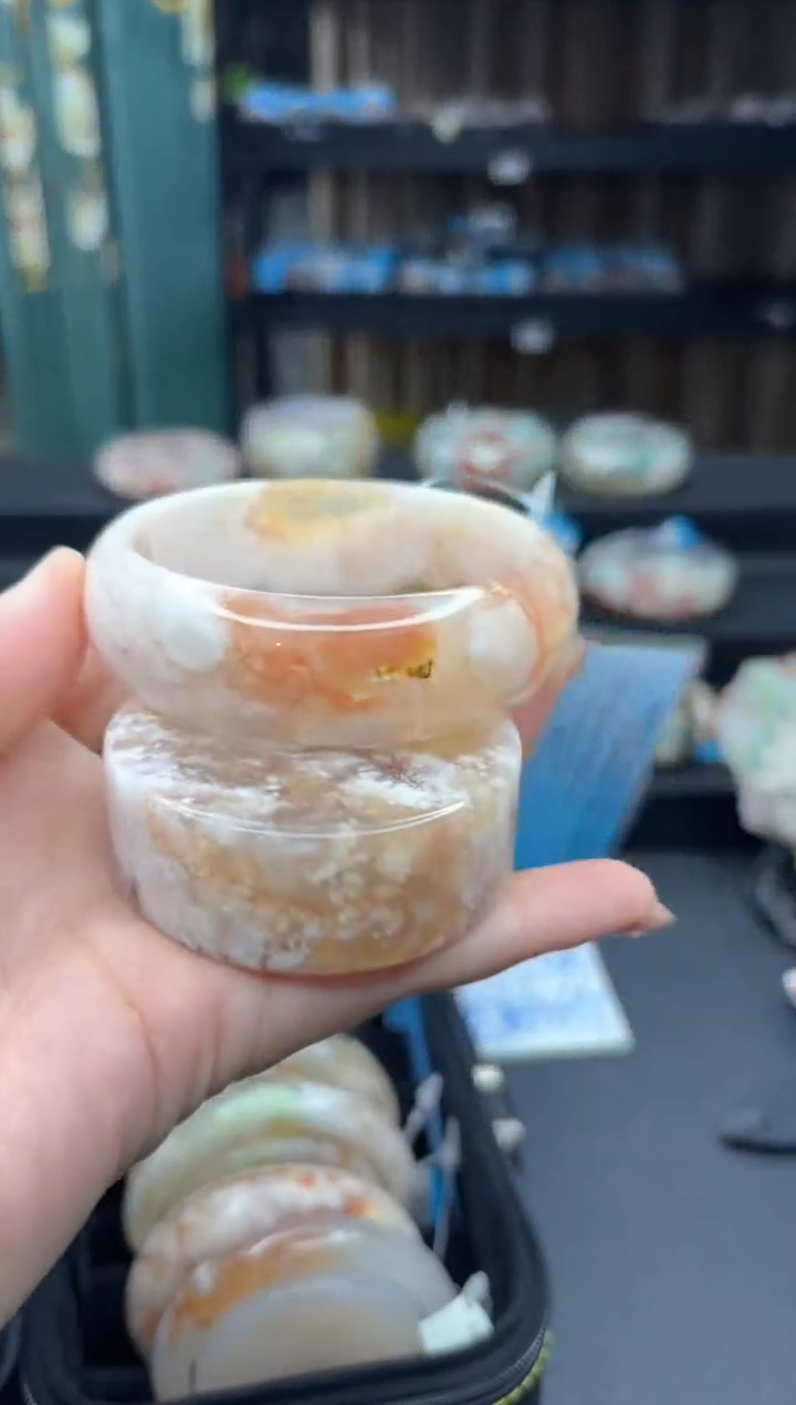 【闪购商品】石英质玉手镯未镶嵌889（58圈赠送镯心）