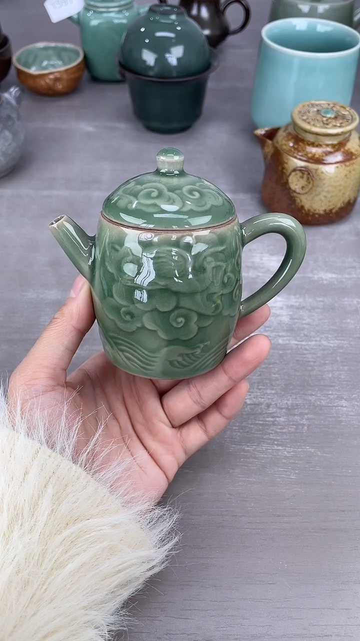 青瓷仓储福利清仓微微暇