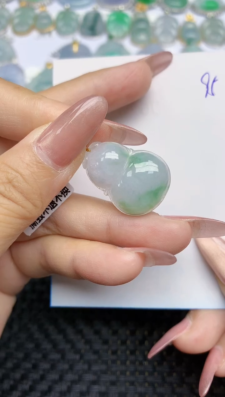 【闪购商品】翡翠颈饰18K金镶嵌天然A货翡翠 95