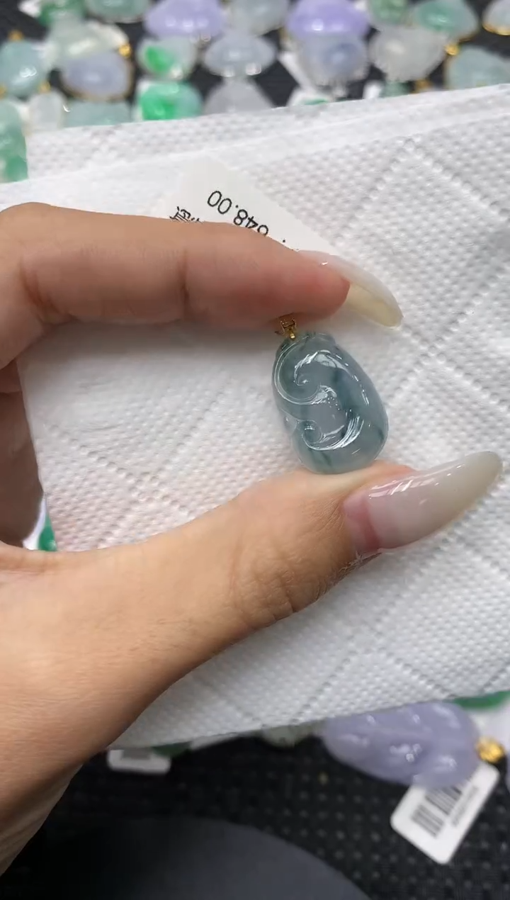 颈饰18K金镶嵌翡翠11111111111