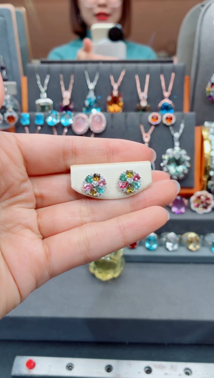 银S925镶嵌耳饰碧玺碧玺耳饰（多样性发其一）