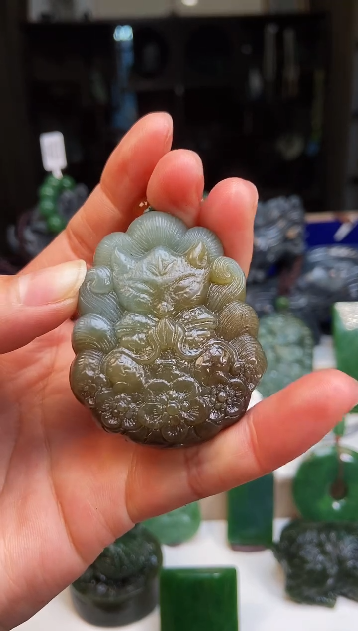 【闪购商品】和田玉挂件未镶嵌1