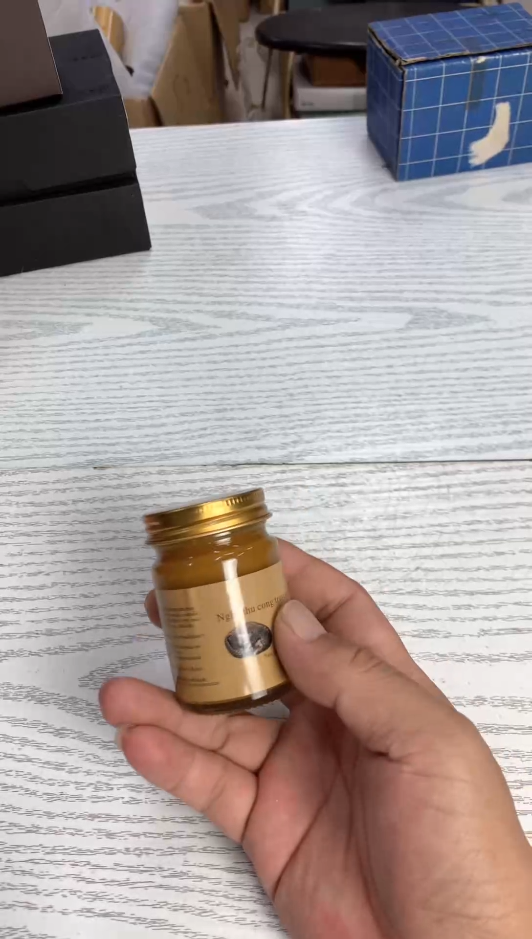 默认微瑕，不退不换，介意勿拍