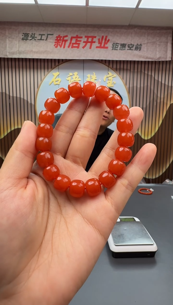 南红玛瑙手串未镶嵌004ZB0803产品一个