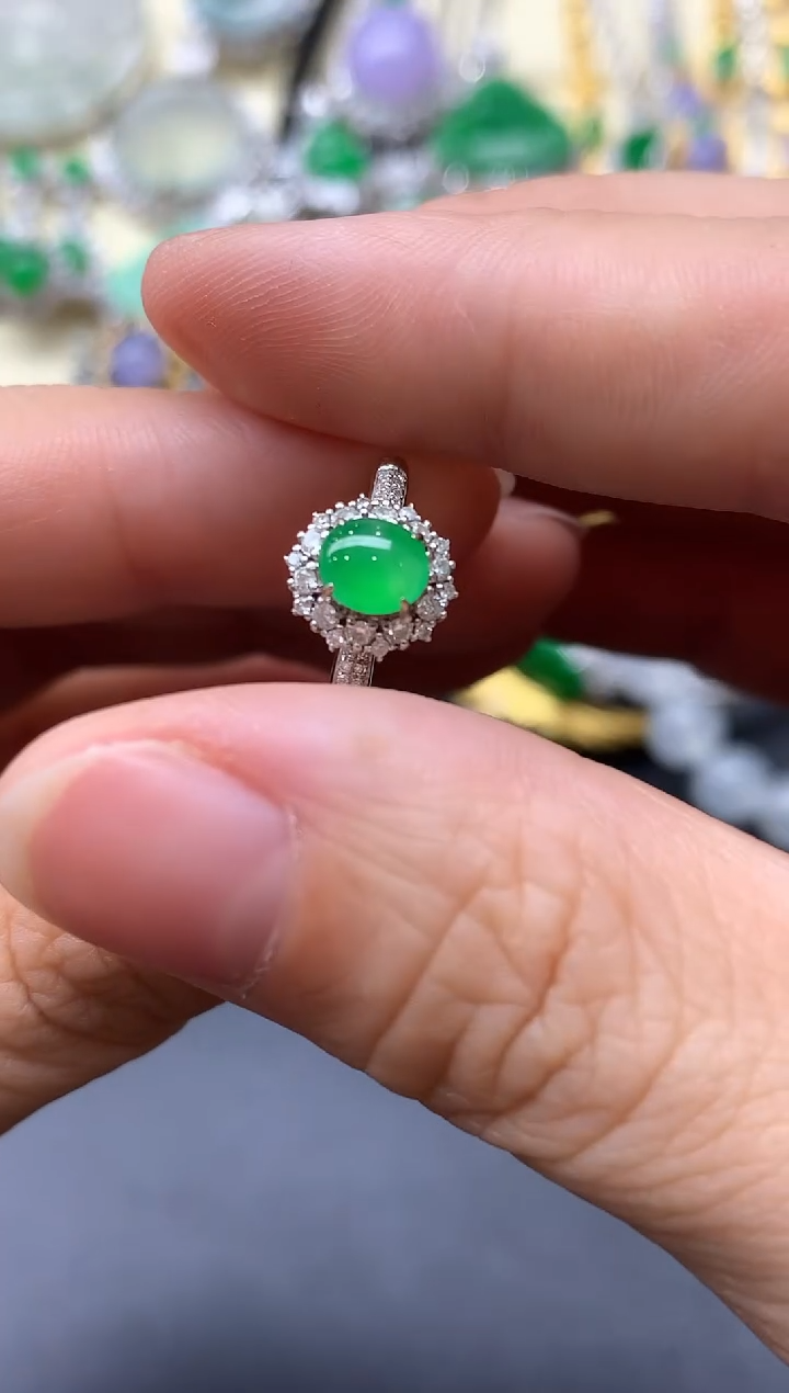 18K金镶嵌戒指翡翠522-中国好珍宝